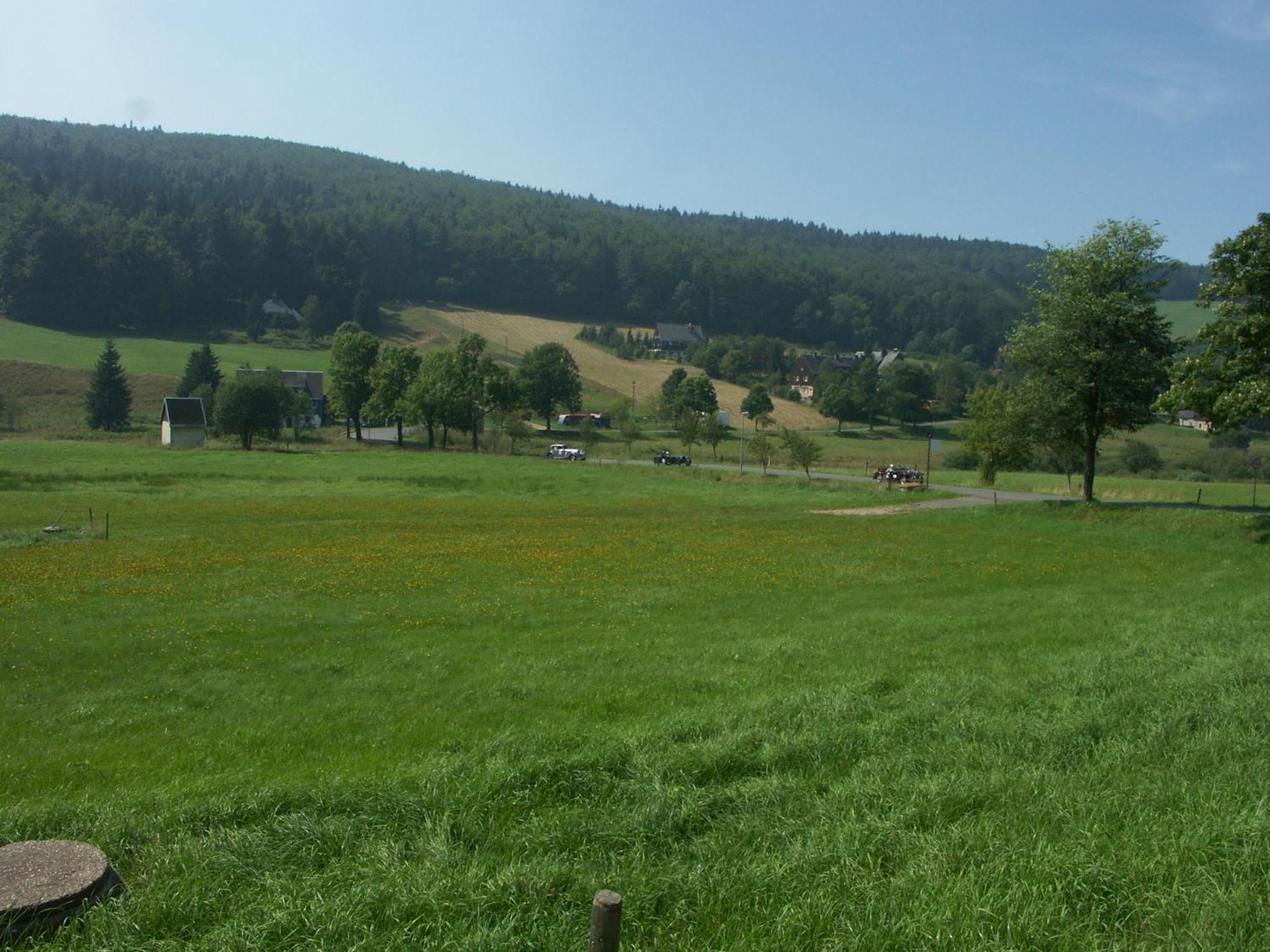 Rehefeld-Zaunhaus Apartments Ski Sonne Rehe מראה חיצוני תמונה